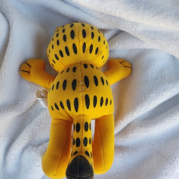 Valentine's Heathcliff Plush - Picture 2 of 3